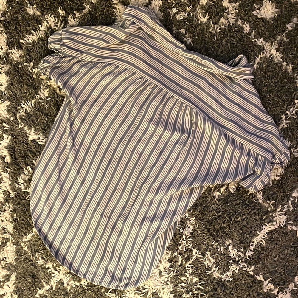 Universal Thread Striped Top - Picture 4 of 6